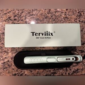 Terviix 360° Cool Airflow Flat Iron Hair Straightener NEW in Box w/ Heat Mat